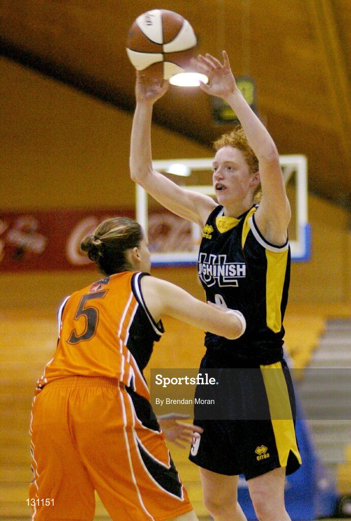 30 January 2004; Jillian Aherne, University of Limerick, in action against Dart Killester's Leesa Grennell. ESB National Cup 2004, Senior Women's Semi-Final, University of Limerick v Dart Killester, The ESB Arena, Tallaght, Dublin. Picture credit; Brendan Moran / SPORTSFILE *EDI*
