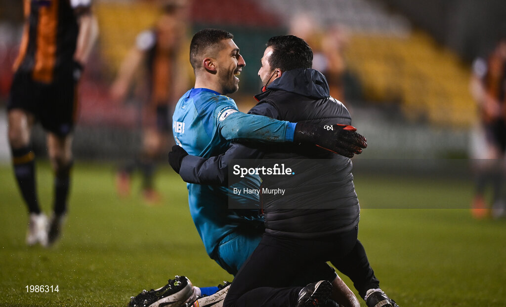 12 March 2021; Dundalk goalkeeper Alessio Abibi celebrates saving the winning penalty with Dundalk coach Giuseppi Rossi following the FAI President's Cup Final match between Shamrock Rovers and Dundalk at Tallaght Stadium in Dublin. Photo by Harry Murphy/Sportsfile