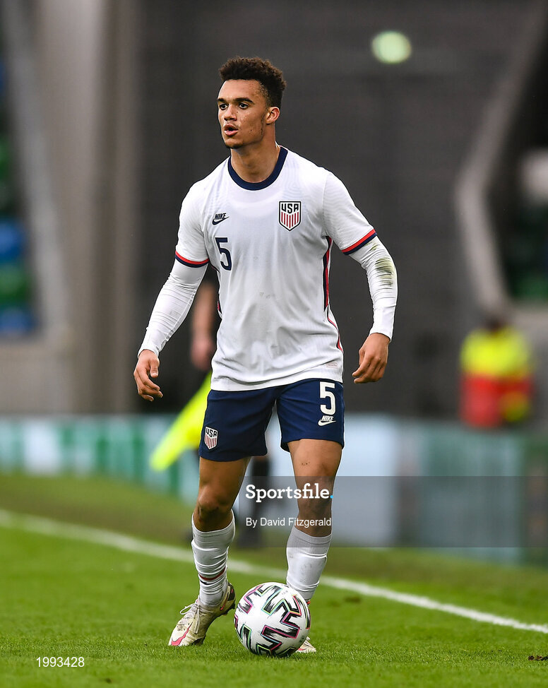 28 March 2021; Antonee Robinson of USA during the International friendly match between Northern Ireland and USA at National Football Stadium at Windsor Park in Belfast. Photo by David Fitzgerald/Sportsfile