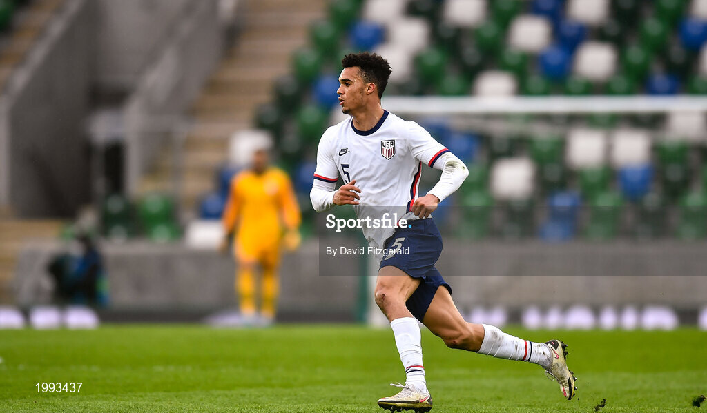 28 March 2021; Antonee Robinson of USA during the International friendly match between Northern Ireland and USA at National Football Stadium at Windsor Park in Belfast. Photo by David Fitzgerald/Sportsfile