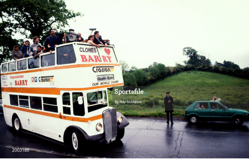 10 June 1985; World boxing featherweight champion Barry McGuigan is brought by open top bus into his home town of Clones in Monaghan on his return after beating Eusebio Pedroza at Loftus Road in London to win the world featherweight title. Photo by Ray McManus/Sportsfile