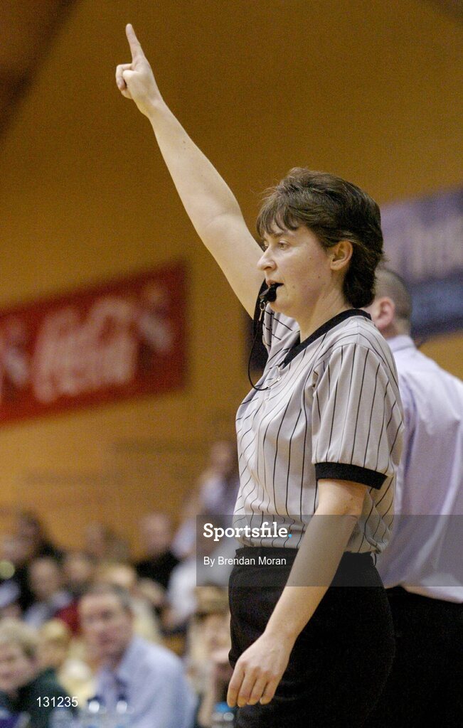 30 January 2004; Mary Phelan, Referee. ESB National Cup 2004, Senior Women's Semi-Final, Scruffy St. Paul's v Bausch & Lomb Wildcats, The ESB Arena, Tallaght, Dublin. Picture credit; Brendan Moran / SPORTSFILE *EDI*