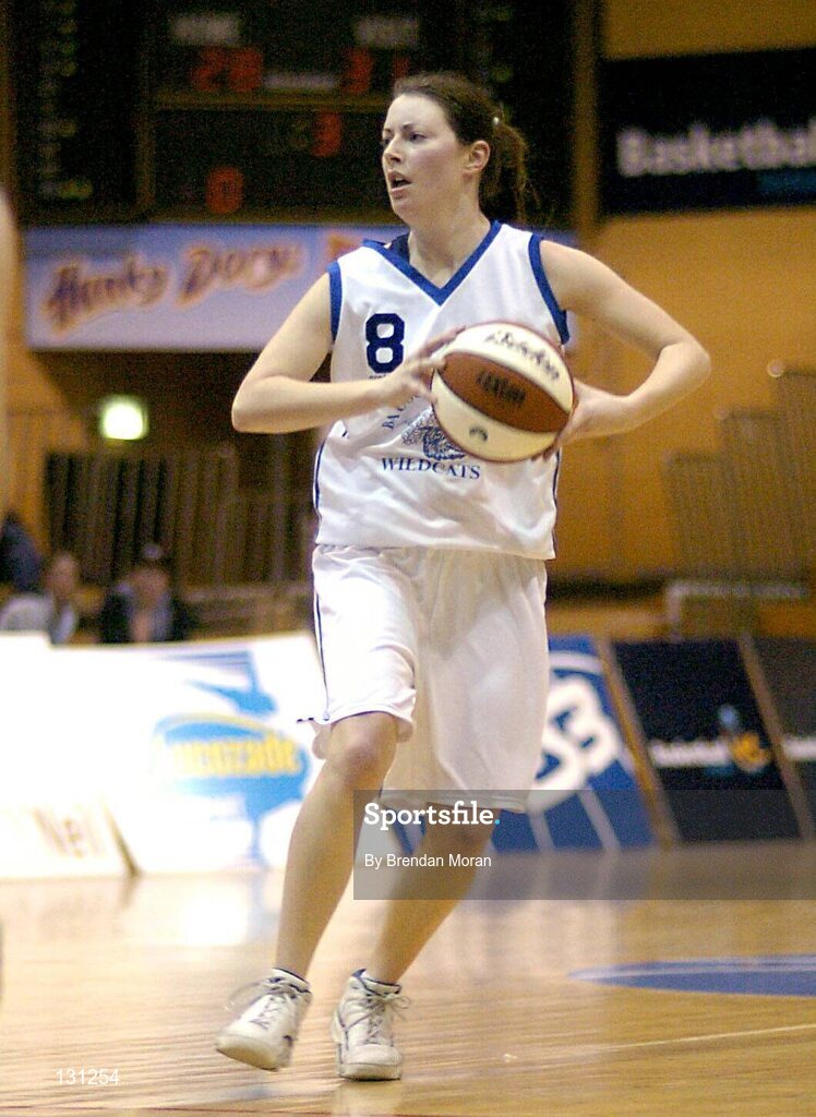 30 January 2004; Miriam Liston, Bausch & Lomb Wildcats. ESB National Cup 2004, Senior Women's Semi-Final, Scruffy St. Paul's v Bausch & Lomb Wildcats, The ESB Arena, Tallaght, Dublin. Picture credit; Brendan Moran / SPORTSFILE *EDI*