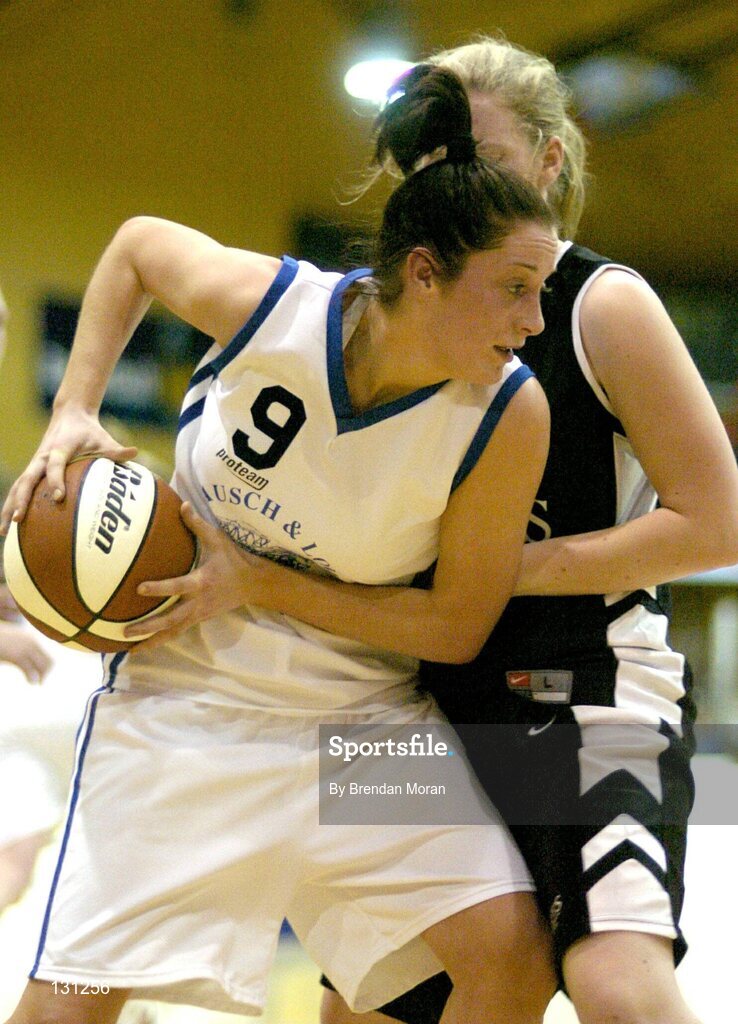 30 January 2004; Grainne Dwyer, Bausch & Lomb Wildcats. ESB National Cup 2004, Senior Women's Semi-Final, Scruffy St. Paul's v Bausch & Lomb Wildcats, The ESB Arena, Tallaght, Dublin. Picture credit; Brendan Moran / SPORTSFILE *EDI*