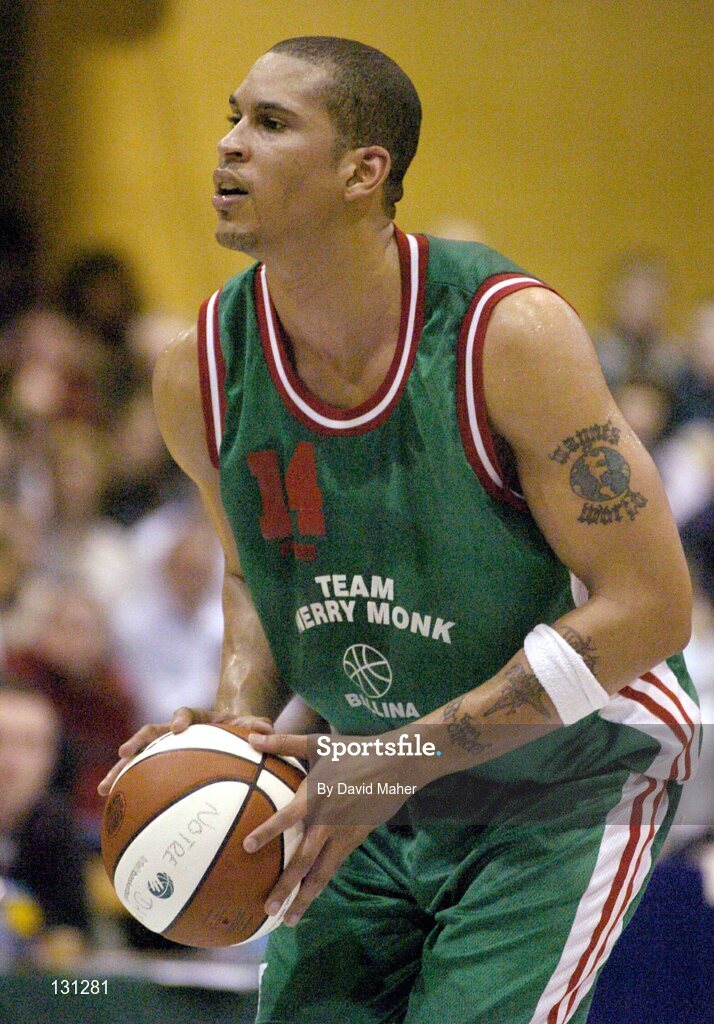 31 January 2004; Gearoid Leonard, Team Merry Monk, Ballina. ESB National Cup 2004, Senior Men's Semi-Final, Mardyke UCC Demons v Team Monk, Ballina, The ESB Arena, Tallaght, Dublin. Picture credit; David Maher / SPORTSFILE *EDI*