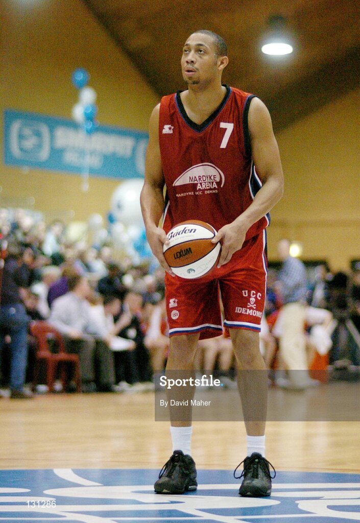 31 January 2004; DJ Harrison, Mardyke UCC Demons. ESB National Cup 2004, Senior Men's Semi-Final, Mardyke UCC Demons v Team Monk, Ballina, The ESB Arena, Tallaght, Dublin. Picture credit; David Maher / SPORTSFILE *EDI*