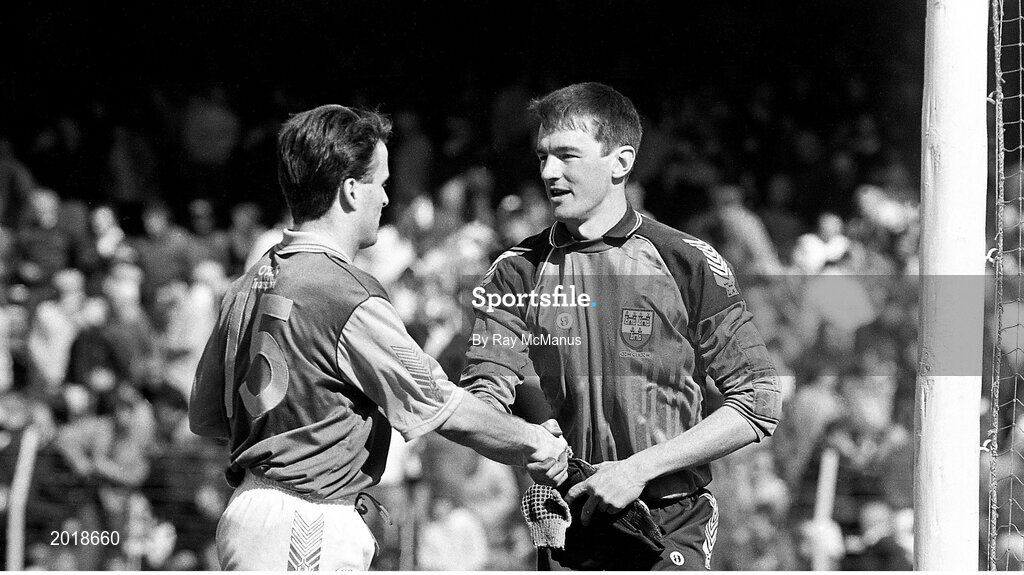 2 June 1991; Dublin goalkeeper John O'Leary shakes hands with Bernard Flynn of Meath during the Leinster Senior Football Championship Preliminary Round match between Dublin and Meath at Croke Park in Dublin. Photo by Ray McManus/Sportsfile