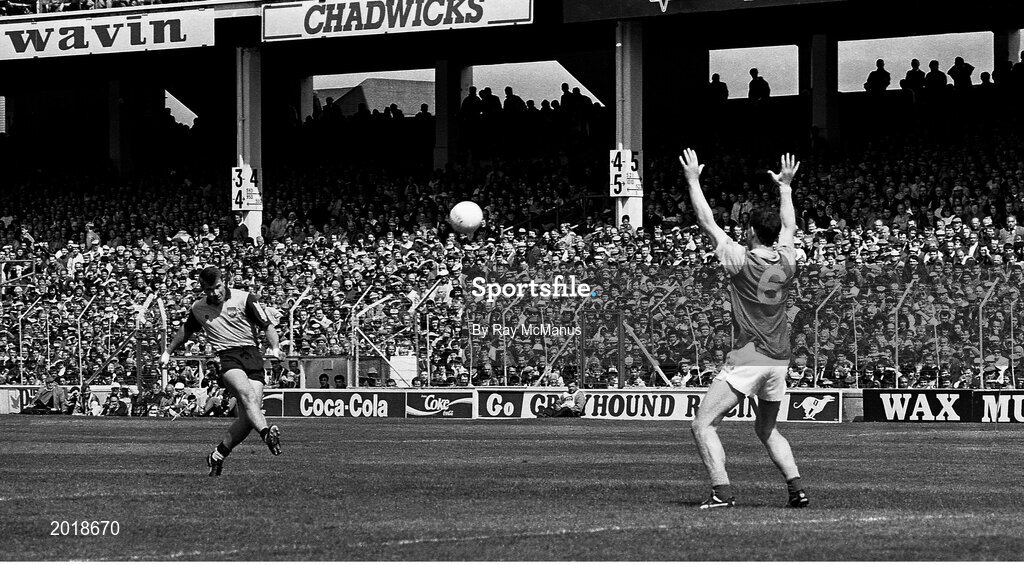 2 June 1991; Charlie Redmond of Dublin kicks a free during the Leinster Senior Football Championship Preliminary Round match between Dublin and Meath at Croke Park in Dublin. Photo by Ray McManus/Sportsfile