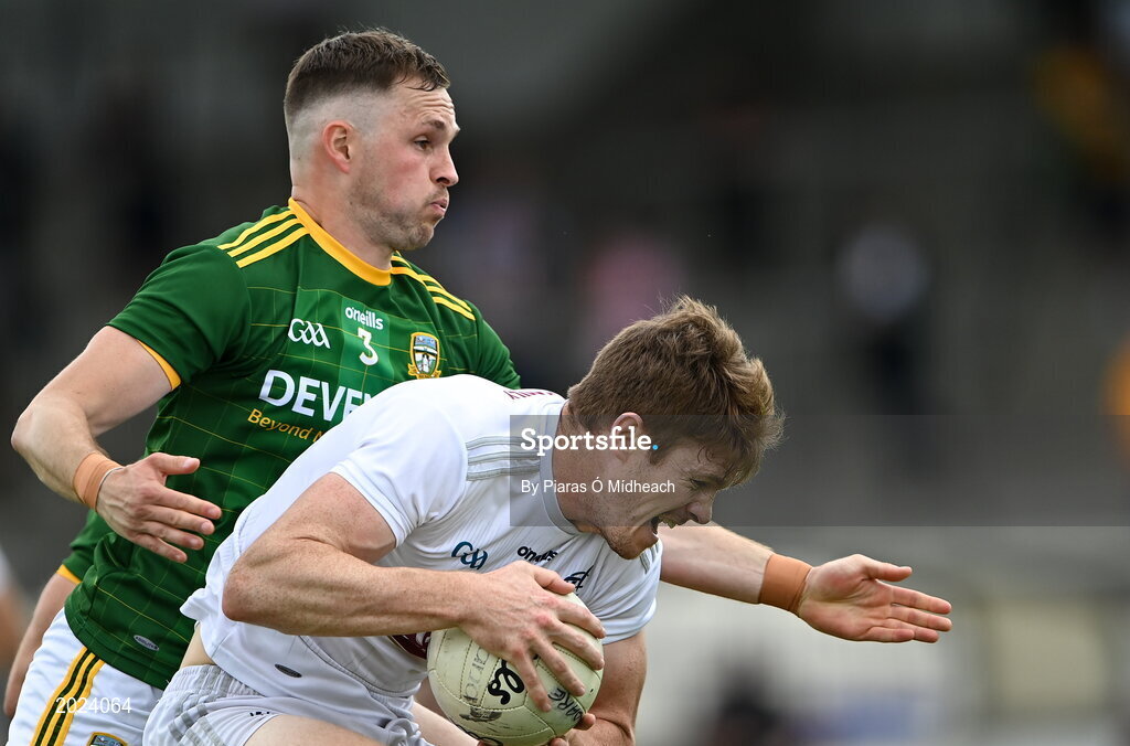 13 June 2021; Kevin Feely of Kildare is tackled by Conor McGill of Meath during the Allianz Football League Division 2 semi-final match between Kildare and Meath at St Conleth's Park in Newbridge, Kildare. Photo by Piaras Ó Mídheach/Sportsfile