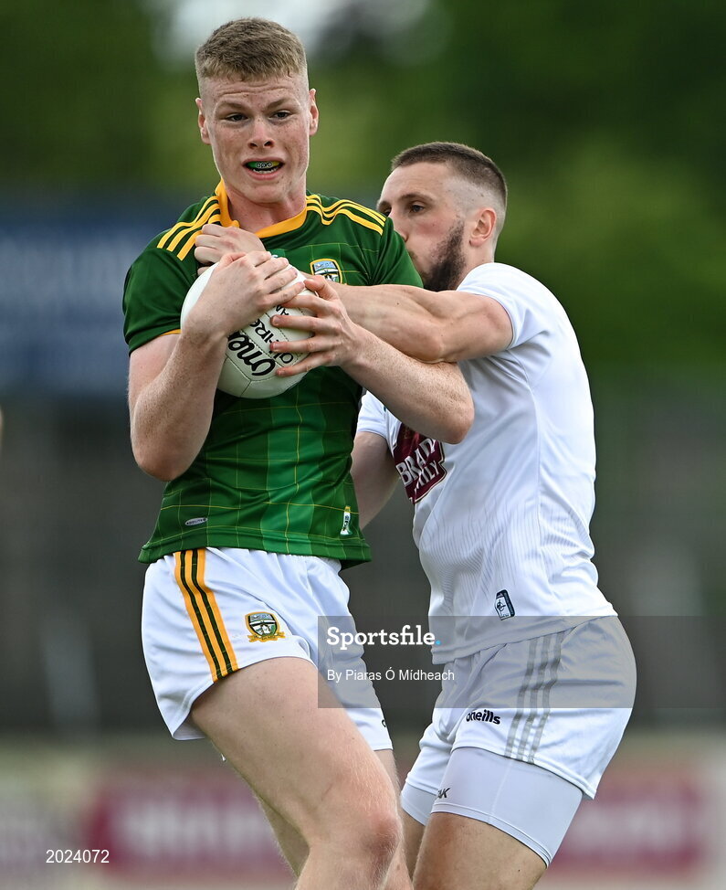 13 June 2021; Mathew Costello of Meath in action against Neil Flynn of Kildare during the Allianz Football League Division 2 semi-final match between Kildare and Meath at St Conleth's Park in Newbridge, Kildare. Photo by Piaras Ó Mídheach/Sportsfile