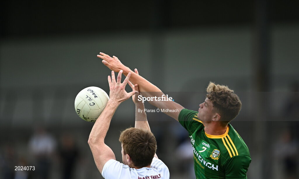 13 June 2021; Fionn Reilly of Meath in action against Kevin Feely of Kildare during the Allianz Football League Division 2 semi-final match between Kildare and Meath at St Conleth's Park in Newbridge, Kildare. Photo by Piaras Ó Mídheach/Sportsfile