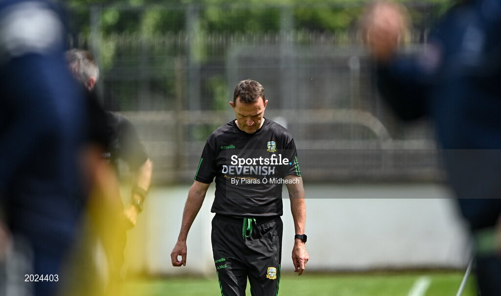 13 June 2021; Meath manager Andy McEntee in the closing stages of the Allianz Football League Division 2 semi-final match between Kildare and Meath at St Conleth's Park in Newbridge, Kildare. Photo by Piaras Ó Mídheach/Sportsfile