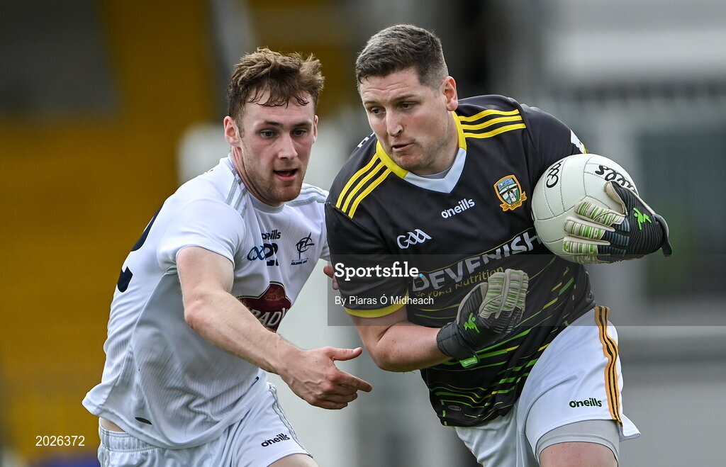 13 June 2021; Meath goalkeeper Andrew Colgan in action against Aaron Masterson of Kildare during the Allianz Football League Division 2 semi-final match between Kildare and Meath at St Conleth's Park in Newbridge, Kildare. Photo by Piaras Ó Mídheach/Sportsfile
