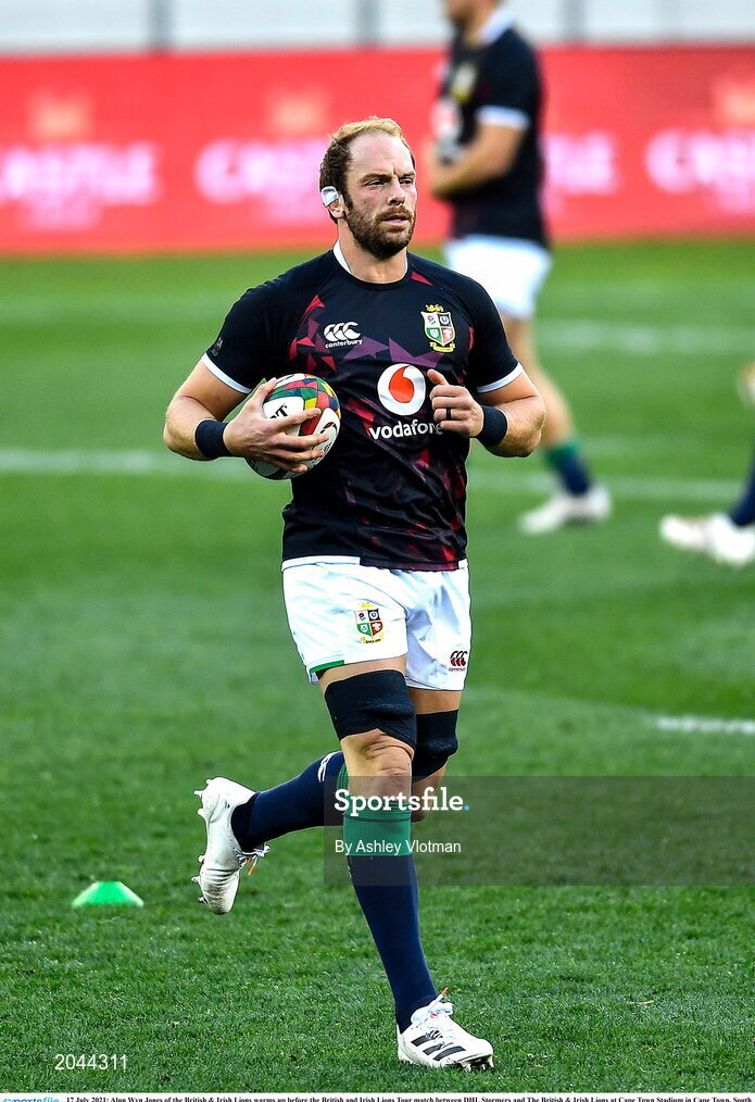 17 July 2021; Alun Wyn Jones of the British & Irish Lions warms up before the British and Irish Lions Tour match between DHL Stormers and The British & Irish Lions at Cape Town Stadium in Cape Town, South Africa. Photo by Ashley Vlotman/Sportsfile