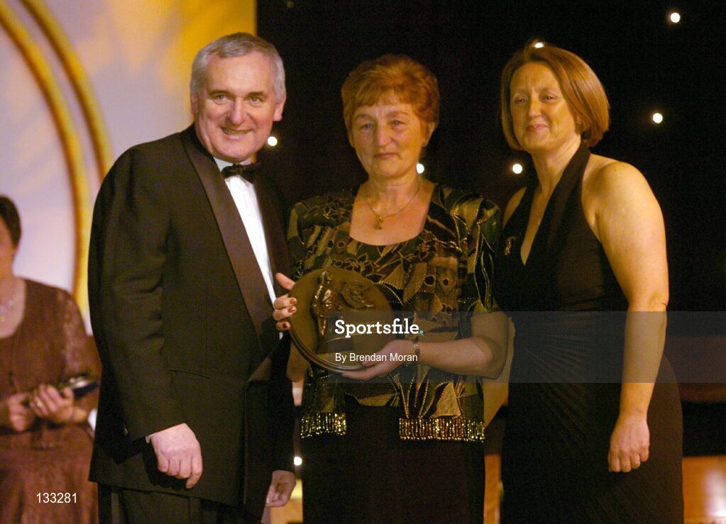 28 February 2004; Mairead McAtamney Magill, Antrim, who was named on the Camogie team of the Century, with An Taoiseach, Bertie Ahern, T.D,  and Miriam O'Callaghan, Uachtaran, Cumann Camogaiochta na nGael, at the Cumann Camogaiocht na nGael centenary celebrations at the Citywest Hotel, Dublin. Picture credit; Brendan Moran / SPORTSFILE *EDI*