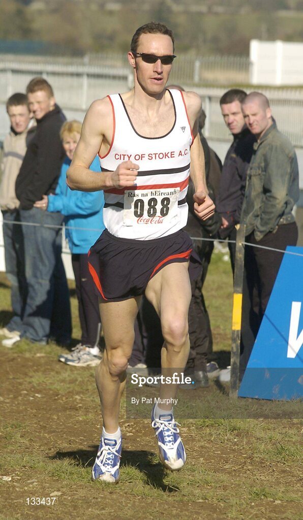 29 February 2004; Robert Whalley, City of Stoke A.C., during the Open International Male event. Ras na hEireann, Dundalk Racecourse, Dundalk, Co. Louth. Picture credit; Pat Murphy / SPORTSFILE *EDI*