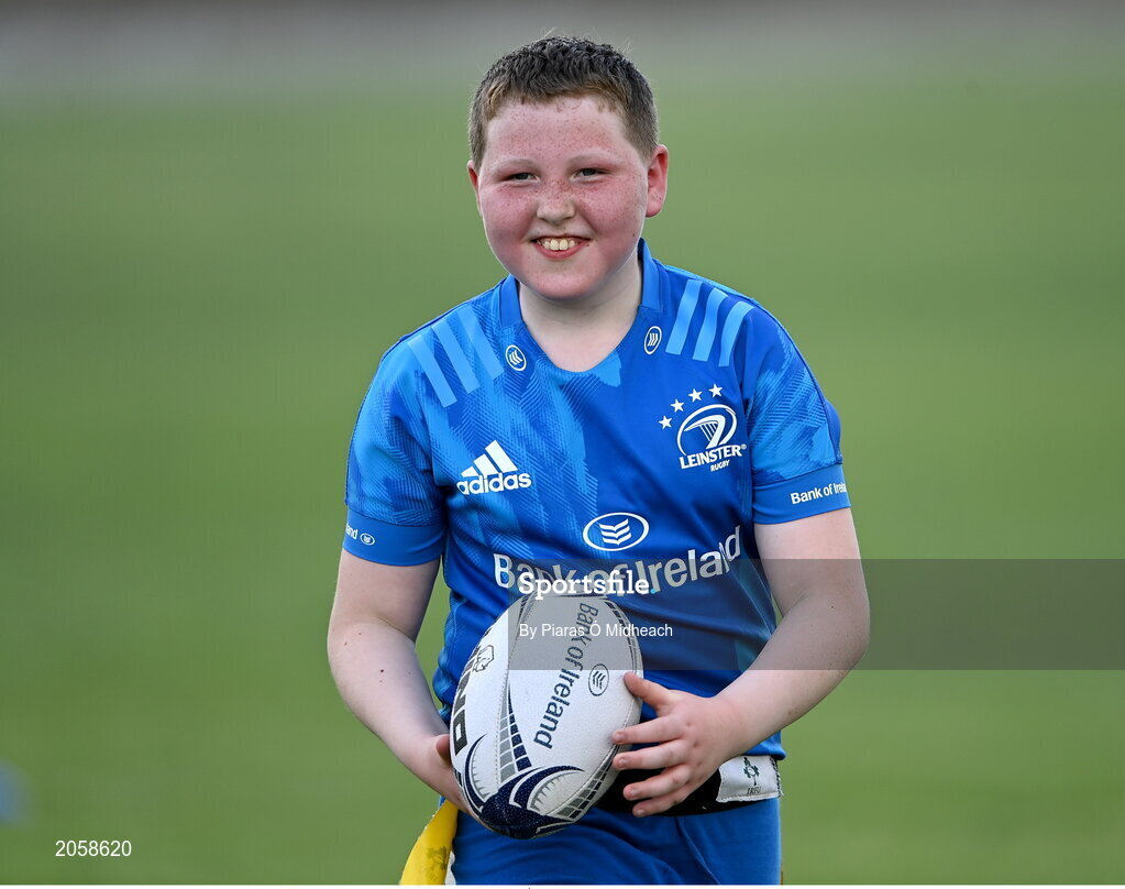 4 August 2021; Oisín Whelan, age 11, during the Bank of Ireland Leinster Rugby Summer Camp Tullamore RFC in Tullamore, Offaly. Photo by Piaras Ó Mídheach/Sportsfile