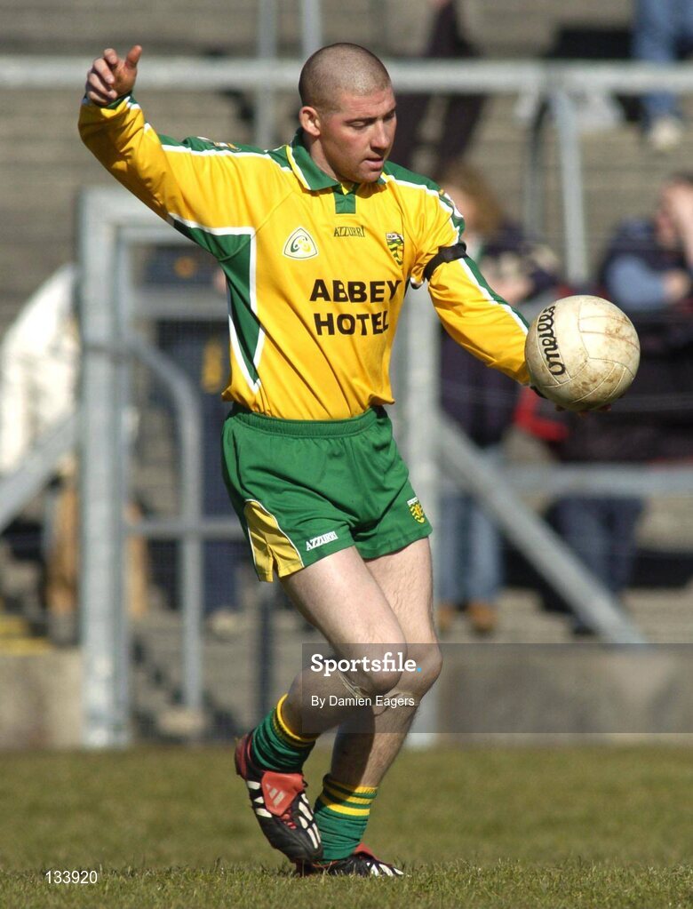7 March 2004; Stephen Cassidy, Donegal. Allianz Football League 2004, Division 2A, Round 4, Roscommon v Donegal, Dr. Hyde Park, Co. Roscommon. Picture credit; Damien Eagers / SPORTSFILE *EDI*