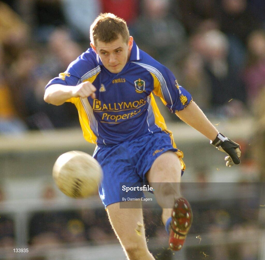 7 March 2004; Gary Cox, Roscommon. Allianz Football League 2004, Division 2A, Round 4, Roscommon v Donegal, Dr. Hyde Park, Co. Roscommon. Picture credit; Damien Eagers / SPORTSFILE *EDI*