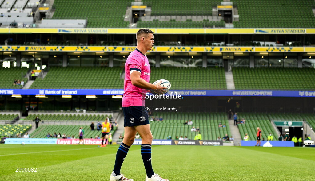 25 September 2021; Jonathan Sexton of Leinster before the United Rugby Championship match between Leinster and Vodacom Bulls at the Aviva Stadium in Dublin. Photo by Harry Murphy/Sportsfile