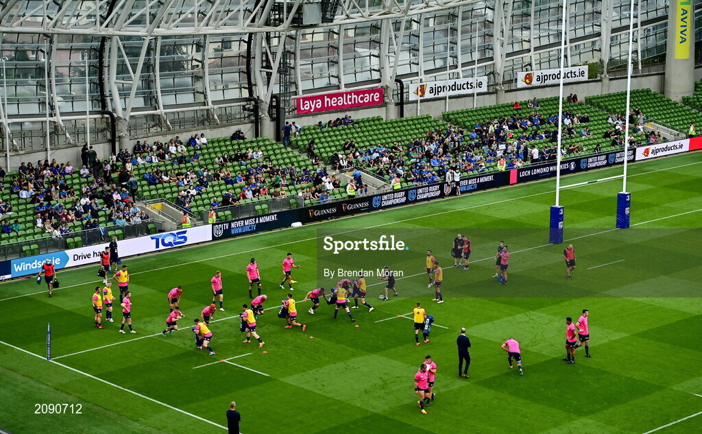 25 September 2021; The Leinster team warm up before the United Rugby Championship match between Leinster and Vodacom Bulls at Aviva Stadium in Dublin. Photo by Brendan Moran/Sportsfile