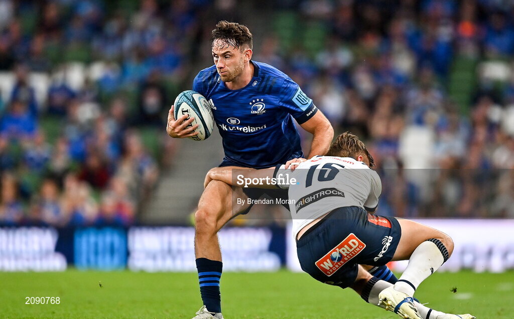 25 September 2021; Hugo Keenan of Leinster is tackled by David Kriel of Vodacom Bulls during the United Rugby Championship match between Leinster and Vodacom Bulls at Aviva Stadium in Dublin. Photo by Brendan Moran/Sportsfile