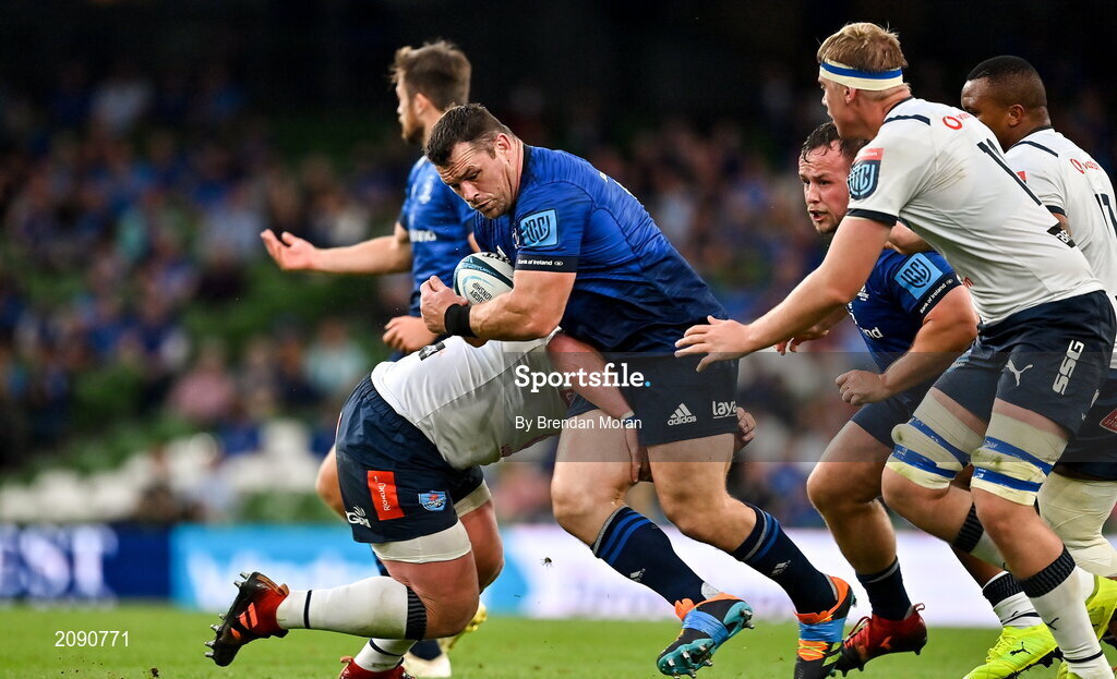 25 September 2021; Cian Healy of Leinster is tackled by Elrigh Louw of Vodacom Bulls during the United Rugby Championship match between Leinster and Vodacom Bulls at Aviva Stadium in Dublin. Photo by Brendan Moran/Sportsfile