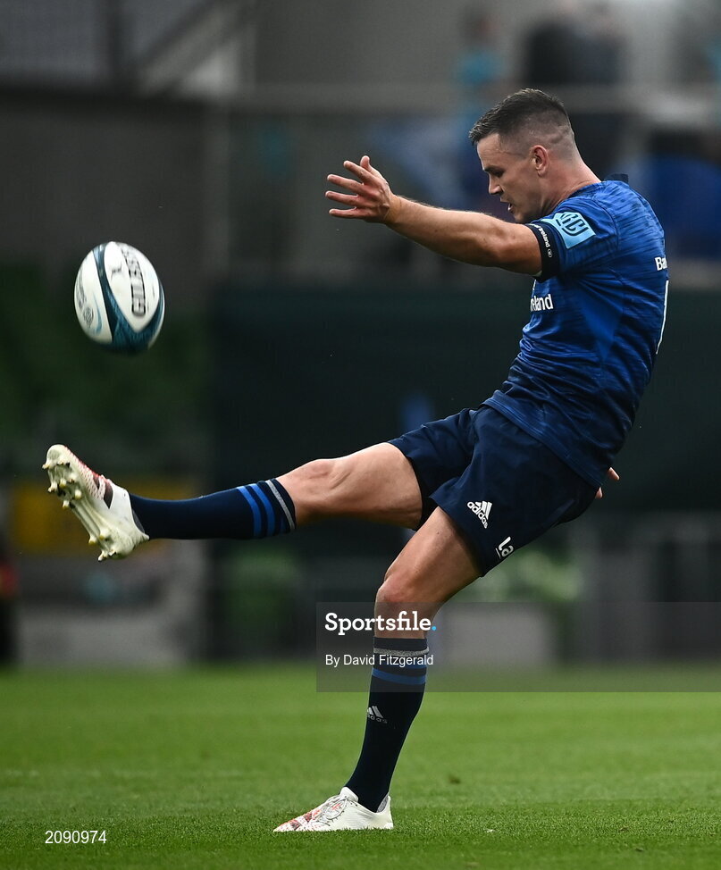 25 September 2021; Jonathan Sexton of Leinster during the United Rugby Championship match between Leinster and Vodacom Bulls at Aviva Stadium in Dublin.  Photo by David Fitzgerald/Sportsfile