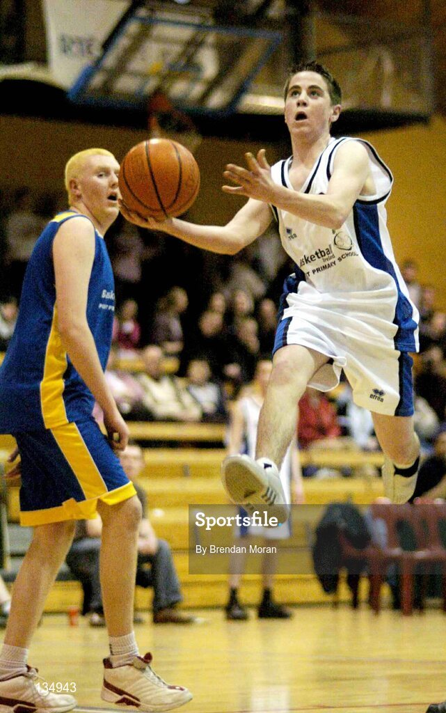 23 March 2004; Gary McCrudden, St Aidan's, in action against Johnny Bridges, St Pat's. All-Ireland Schoolboys Basketball League, U19 'C'  Final, St Aidan's, Cootehill, Co. Cavan v St Patrick's Comprehensive, Shannon, Co. Clare, ESB Arena, Tallaght, Dublin. Picture credit; Brendan Moran / SPORTSFILE *EDI*