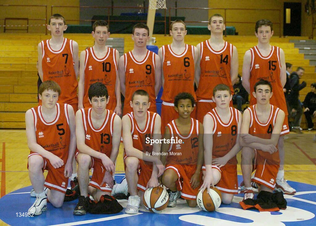 24 March 2004; The team from St Fintan's, Sutton. All-Ireland Schoolboys Basketball League, U16 'A'  Final, St Joseph's Patrician College, Galway v St Fintan's, Sutton, Dublin, ESB Arena, Tallaght, Dublin. Picture credit; Brendan Moran / SPORTSFILE *EDI*