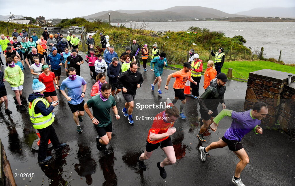 23 October 2021; Parkrun Ireland in partnership with Vhi, added a new parkrun at Achill Greenway on Saturday, 23rd of October, with the introduction of the Achill Greenway parkrun at Achill Greenway, Great Western Greenway in Achill, Mayo. Parkruns take place over a 5km course weekly, are free to enter and are open to all ages and abilities, providing a fun and safe environment to enjoy exercise. To register for a parkrun near you visit www.parkrun.ie. Pictured are participants at the start of the parkrun. Photo by Brendan Moran/Sportsfile