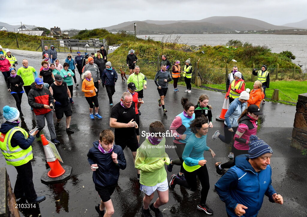 23 October 2021; Parkrun Ireland in partnership with Vhi, added a new parkrun at Achill Greenway on Saturday, 23rd of October, with the introduction of the Achill Greenway parkrun at Achill Greenway, Great Western Greenway in Achill, Mayo. Parkruns take place over a 5km course weekly, are free to enter and are open to all ages and abilities, providing a fun and safe environment to enjoy exercise. To register for a parkrun near you visit www.parkrun.ie. Pictured are participants at the start of the parkrun. Photo by Brendan Moran/Sportsfile