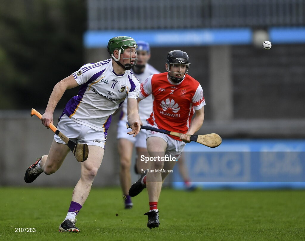 31 October 2021; Fergal Whitely of Kilmacud Crokes in action against Michael Conroy of Cuala during the Go Ahead Dublin County Senior Club Hurling Championship Semi-Final match between Cuala and Kilmacud Crokes at Parnell Park in Dublin. Photo by Ray McManus/Sportsfile