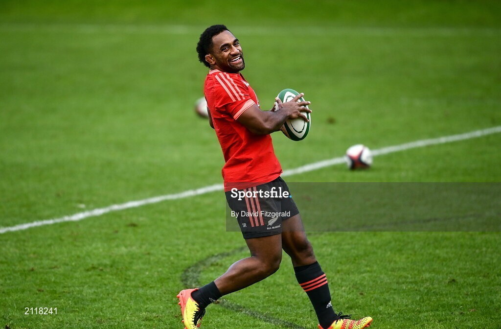 9 November 2021; Sevu Reece during New Zealand All Blacks rugby squad training at UCD Bowl in Dublin. Photo by David Fitzgerald/Sportsfile