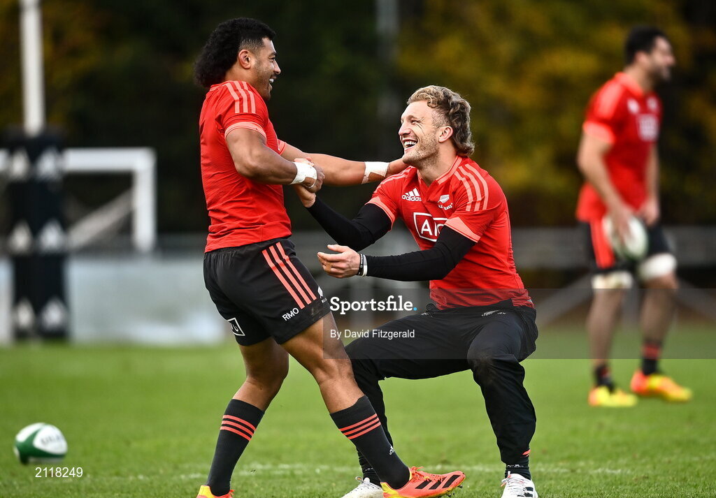 9 November 2021; Richie Mo'unga, left, and Damian McKenzie during New Zealand All Blacks rugby squad training at UCD Bowl in Dublin. Photo by David Fitzgerald/Sportsfile