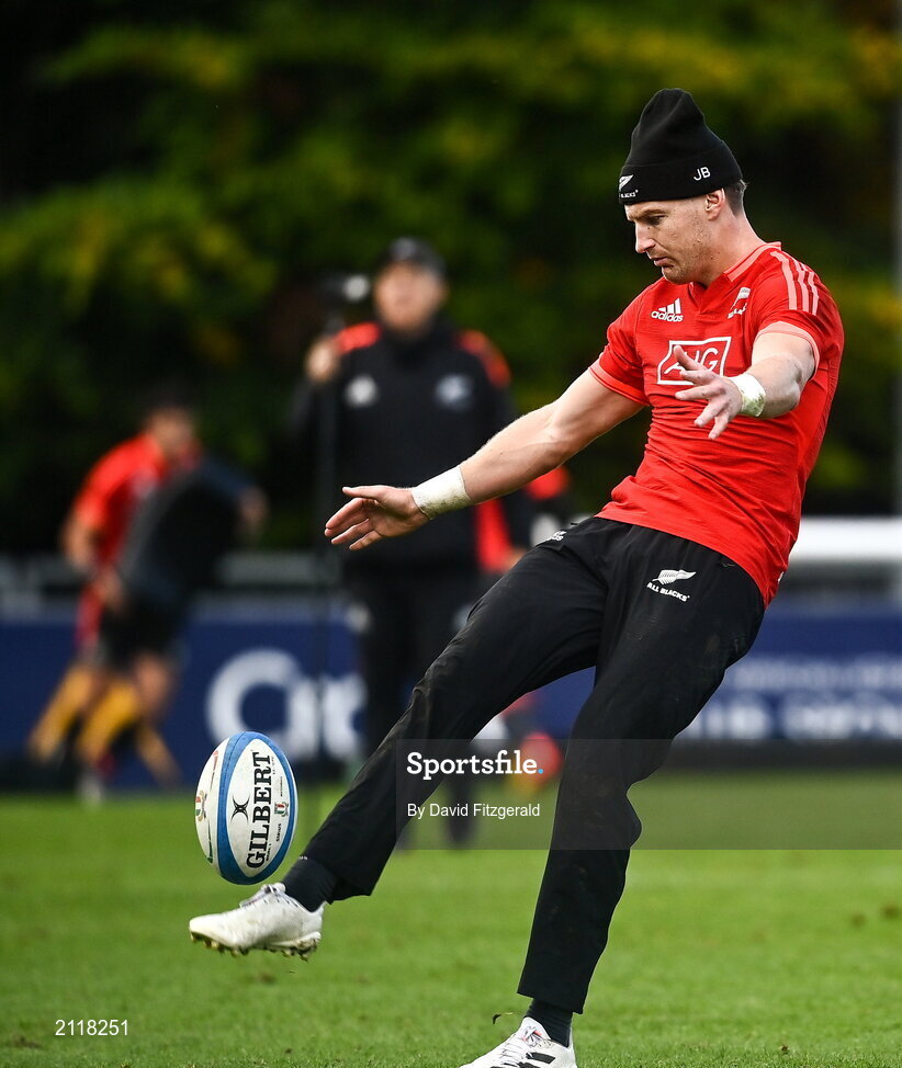 9 November 2021; Jordie Barrett during New Zealand All Blacks rugby squad training at UCD Bowl in Dublin. Photo by David Fitzgerald/Sportsfile