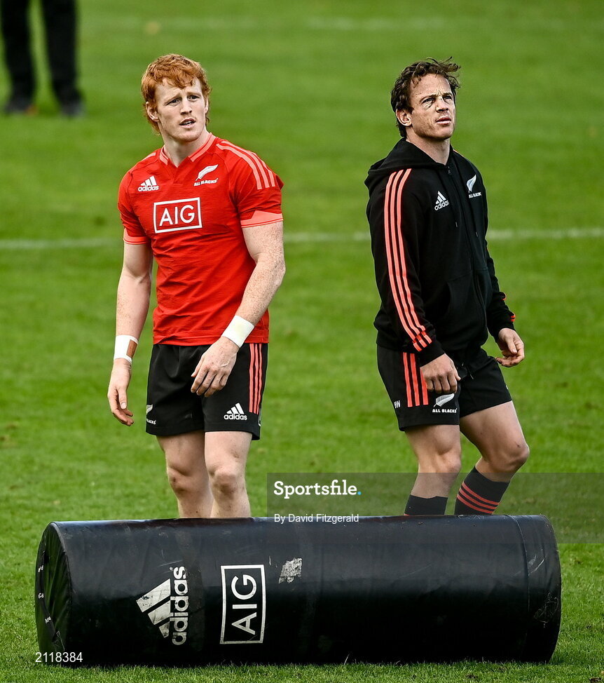 9 November 2021; Finlay Christie, left, and Brad Weber during New Zealand All Blacks rugby squad training at UCD Bowl in Dublin. Photo by David Fitzgerald/Sportsfile