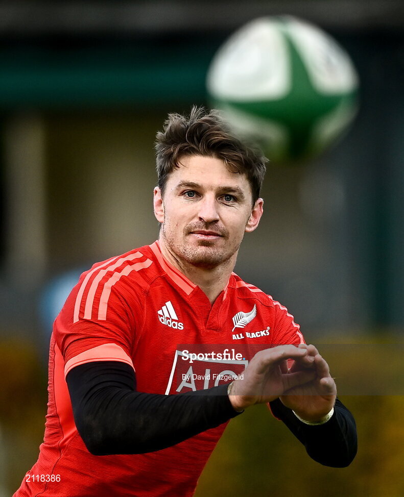 9 November 2021; Beauden Barrett during New Zealand All Blacks rugby squad training at UCD Bowl in Dublin. Photo by David Fitzgerald/Sportsfile