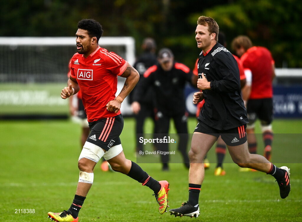 9 November 2021; Ardie Savea, left, and Sam Cane during New Zealand All Blacks rugby squad training at UCD Bowl in Dublin. Photo by David Fitzgerald/Sportsfile