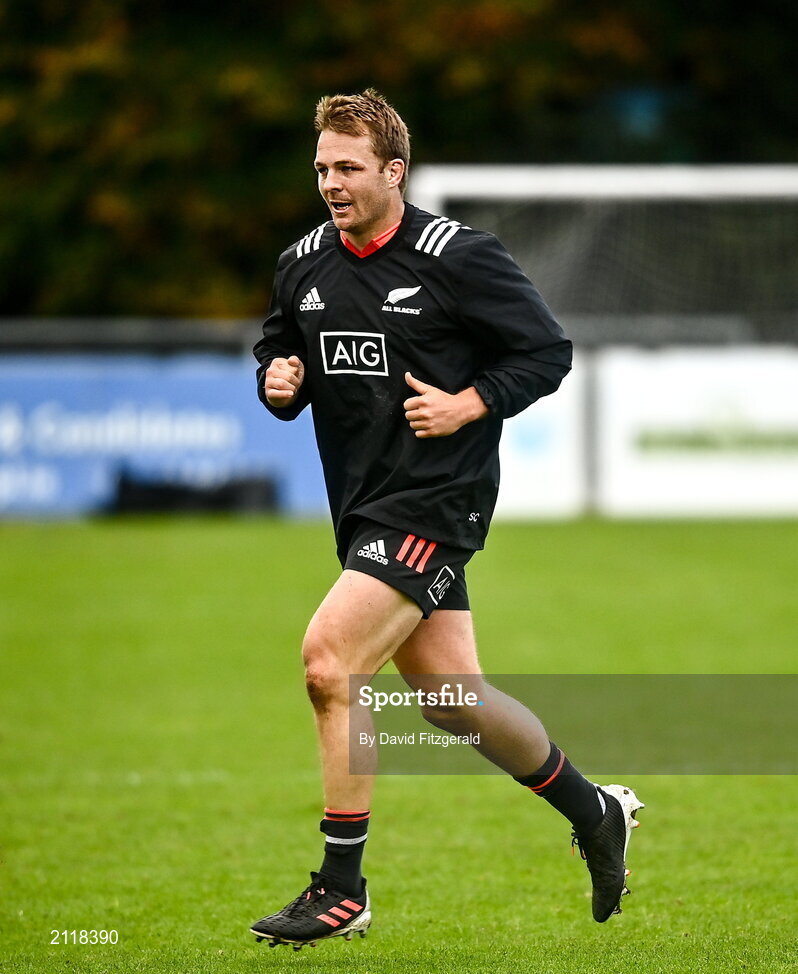 9 November 2021; Sam Cane during New Zealand All Blacks rugby squad training at UCD Bowl in Dublin. Photo by David Fitzgerald/Sportsfile