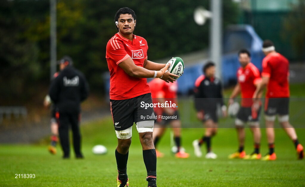 9 November 2021; Tupou Vaa'i during New Zealand All Blacks rugby squad training at UCD Bowl in Dublin. Photo by David Fitzgerald/Sportsfile