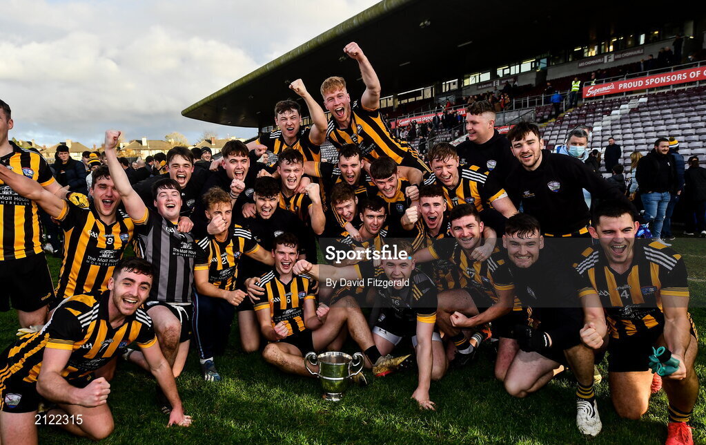 14 November 2021; Mountbellew Moylough players celebrate with the cup after the Galway County Senior Club Football Championship Final match between Corofin and Mountbellew / Moylough at Pearse Stadium in Galway. Photo by David Fitzgerald/Sportsfile