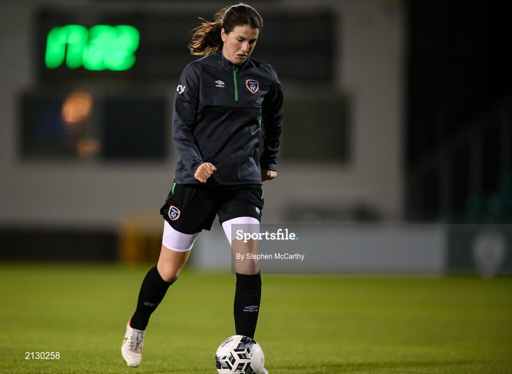 29 November 2021; Niamh Fahey during a Republic of Ireland Women training session at Tallaght Stadium in Dublin. Photo by Stephen McCarthy/Sportsfile