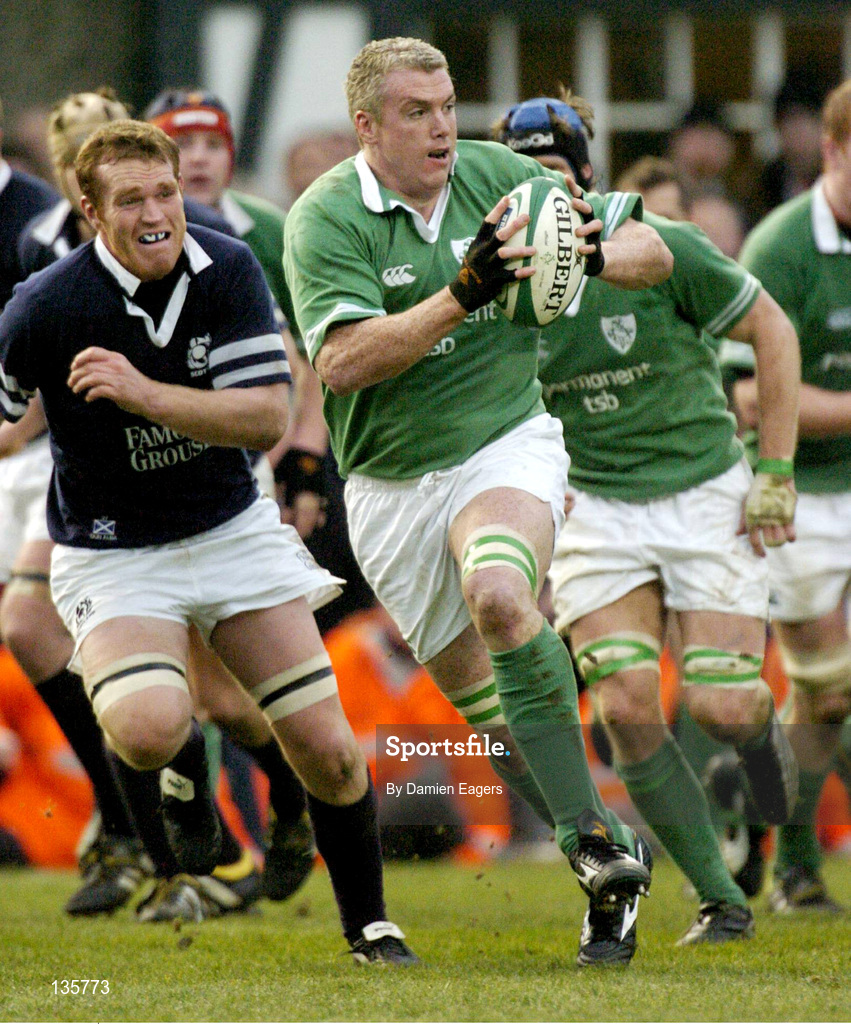27 March 2004; Victor Costello, Ireland. RBS 6 Nations Championship 2003-2004, Ireland v Scotland, Lansdowne Road, Dublin. Picture credit; Damien Eagers / SPORTSFILE