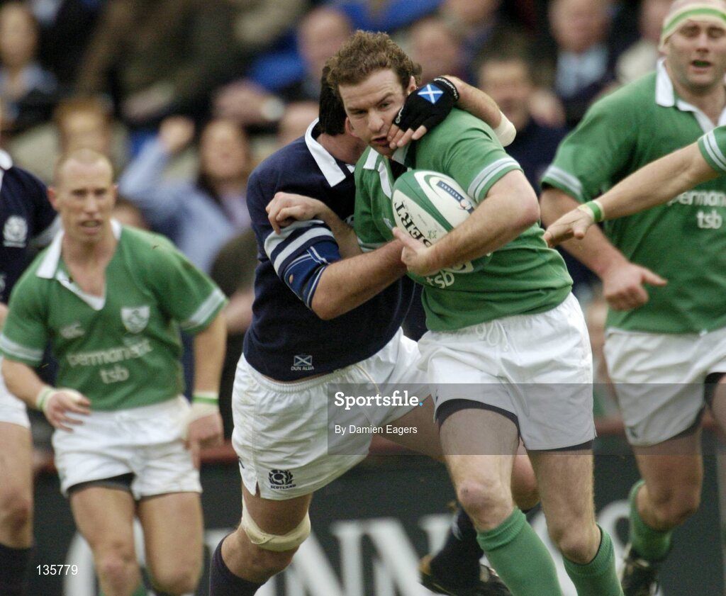 27 March 2004; Geordan Murphy, Ireland, in action against Scotland. RBS 6 Nations Championship 2003-2004, Ireland v Scotland, Lansdowne Road, Dublin. Picture credit; Damien Eagers / SPORTSFILE *EDI*