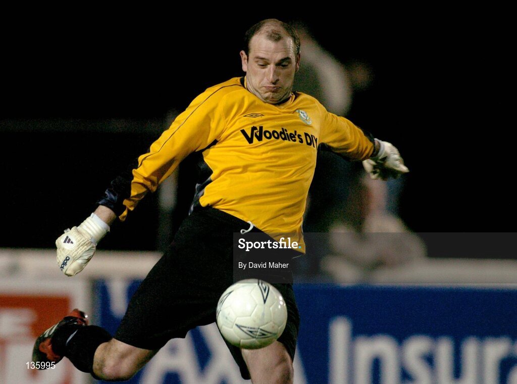 26 March 2004; Noel Mooney, Shamrock Rovers. eircom league, Premier Division, Shamrock Rovers v Cork City, Richmond Park, Dublin. Picture credit; David Maher / SPORTSFILE *EDI*