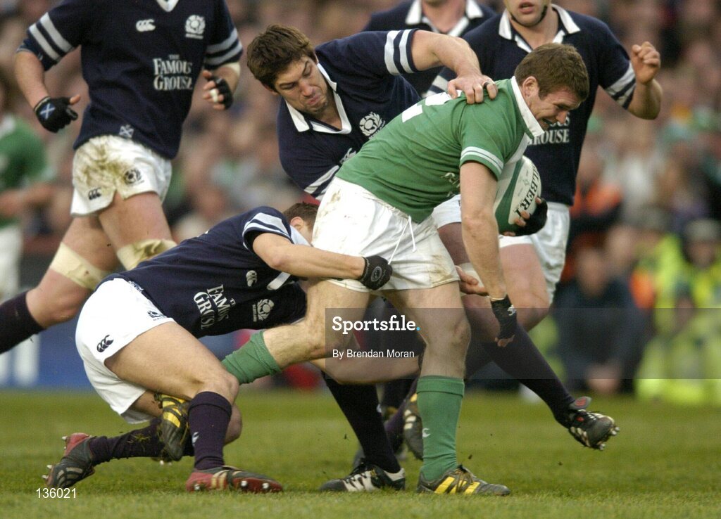 27 March 2004; Gordon D'Arcy, Ireland, in action against Mike Blair and Scott Murray, Scotland. RBS Six Nations Rugby Championship 2003-2004, Ireland v Scotland, Lansdowne Road, Dublin. Picture credit; Brendan Moran / SPORTSFILE *EDI*