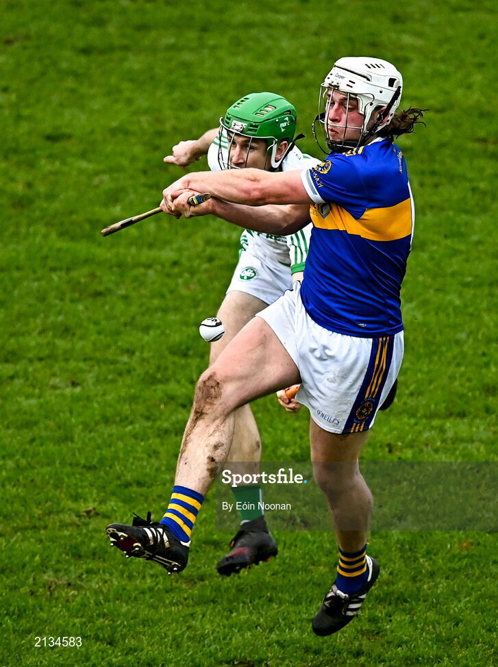 12 December 2021; Sean Dolan of St Rynaghs in action against Darragh Corcoran of Shamrocks Ballyhale during the AIB Leinster GAA Hurling Senior Club Championship Semi-Final match between St Rynaghs and Shamrocks Ballyhale at Bord na Mona O’Connor Park in Tullamore, Offaly. Photo by Eóin Noonan/Sportsfile