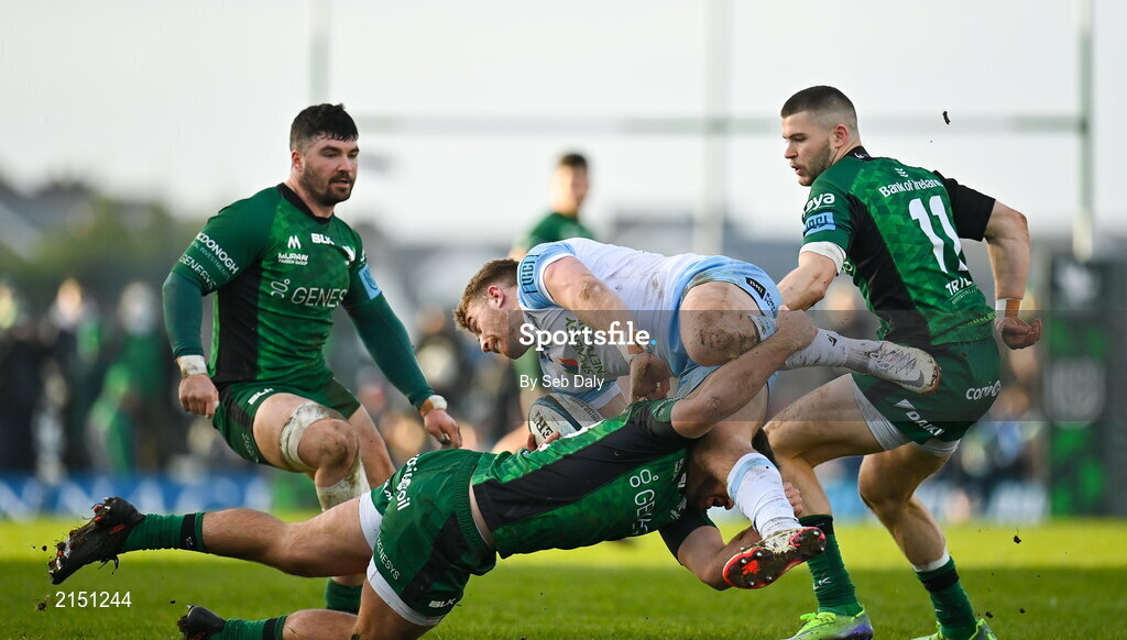 29 January 2022; Kyle Steyn of Glasgow Warriors is tackled by Shayne Bolton of Connacht during the United Rugby Championship match between Connacht and Glasgow Warriors at the Sportsground in Galway. Photo by Seb Daly/Sportsfile