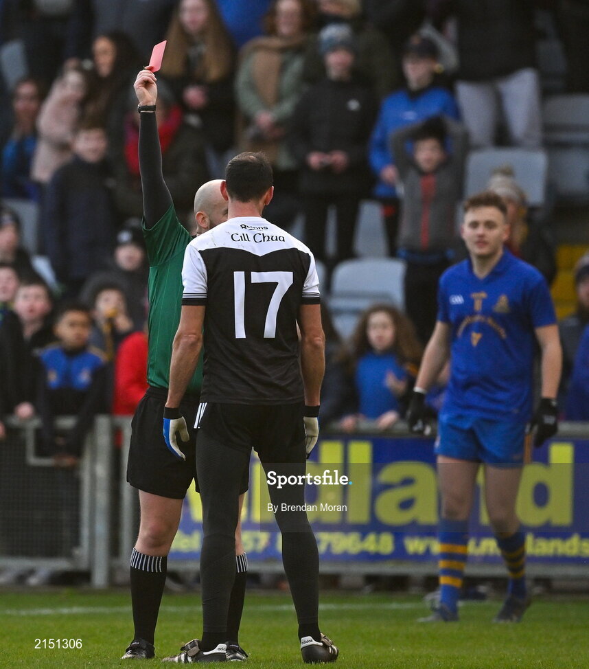 29 January 2022; Referee Brendan Cawley shows a red card to Aidan Branagan of Kilcoo during the AIB GAA Football All-Ireland Senior Club Championship Semi-Final match between St Finbarr's, Cork, and Kilcoo, Down, at MW Hire O'Moore Park in Portlaoise, Laois. Photo by Brendan Moran/Sportsfile